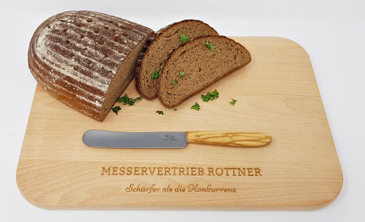 Otter breakfast knife olive wood