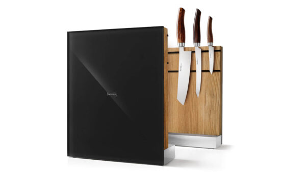 nesmuk-magnet-knife-block-oak-wood-glass-black