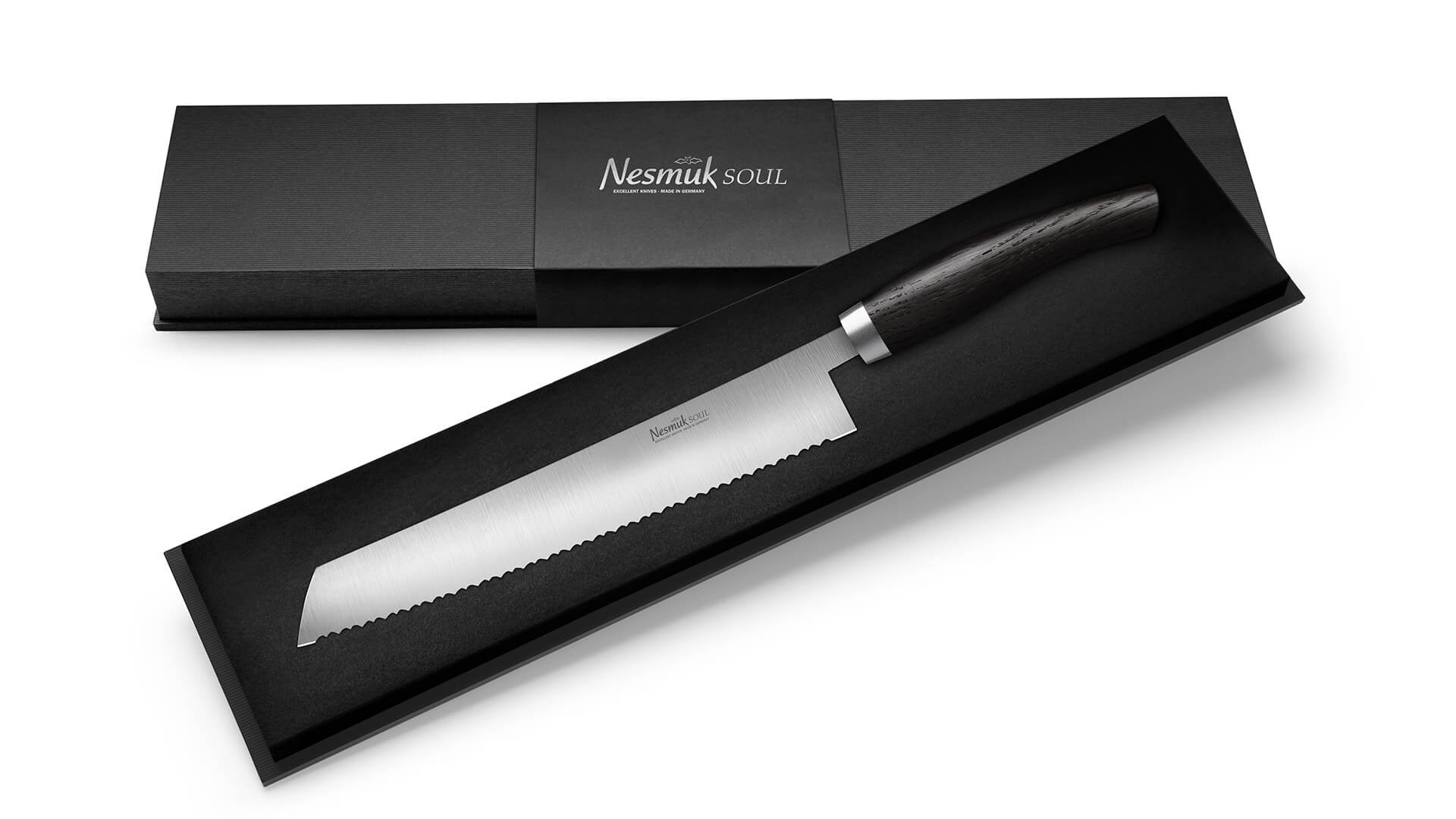 nesmuk-soul-bread-knife-bog oak-gift-packaging