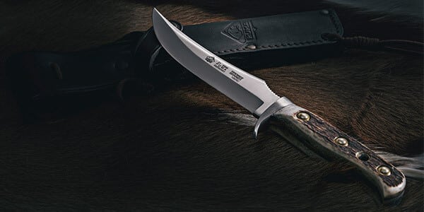 Fixed blade hunting knife