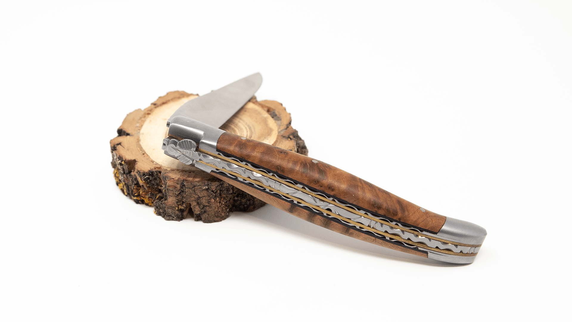 The history of the Laguiole knife - Tourism in Aubrac